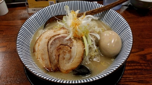 「タンメン＋味玉子」@麺屋まるはなの写真