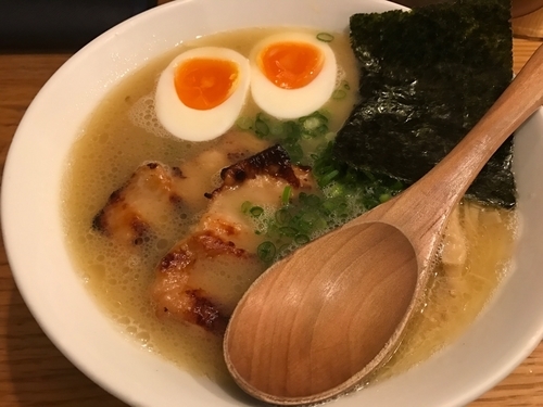 「スペシャルらーめん  とろり」@鶏ポタラーメン THANK 大門店の写真