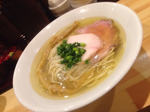 「塩そば」@自家製麺 竜葵の写真