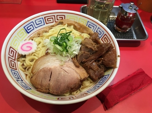 「黒豚旨みそば」@カドヤ食堂 本店の写真