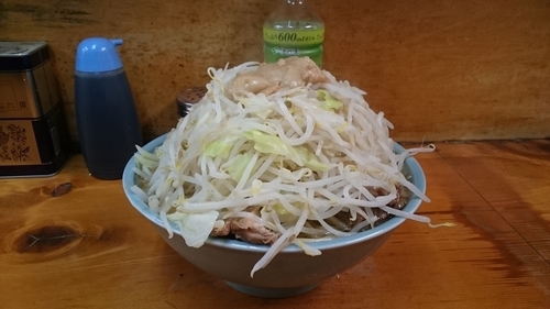 「大(ヤサイアブラ)￥８００」@ラーメン二郎 新橋店の写真