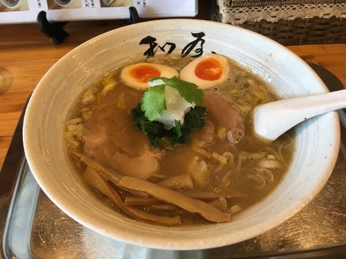 「和屋流濃厚生姜煮干しラーメン ちょい足しセット」@魚介醤油らーめん 和屋の写真