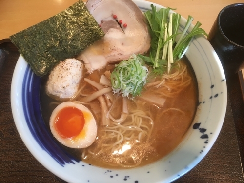 「琥珀そば(塩)770円」@自家製麺 琥珀の写真