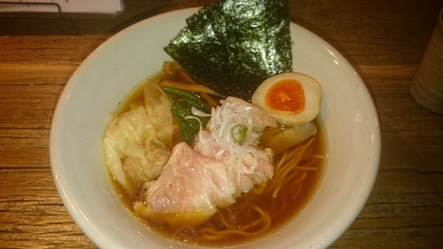 「特製醤油ラーメン（９７０円）」@Homemade Ramen 麦苗の写真