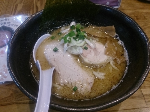 「鶏白湯の自家製麺  魚粉(にぼし)」@めんごころ なつの写真