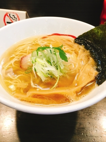 「しおらーめん」@燵家製麺の写真