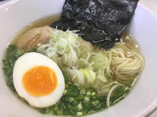 「魚出汁塩720円」@ラーメン 樂只の写真