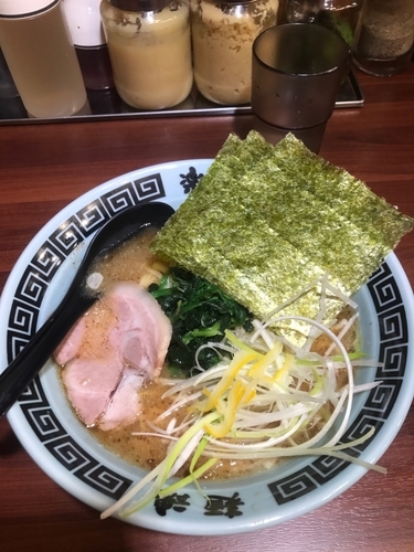 「格ラーメン（魚介）➕麺固め」@助格家 聖蹟桜ヶ丘店の写真