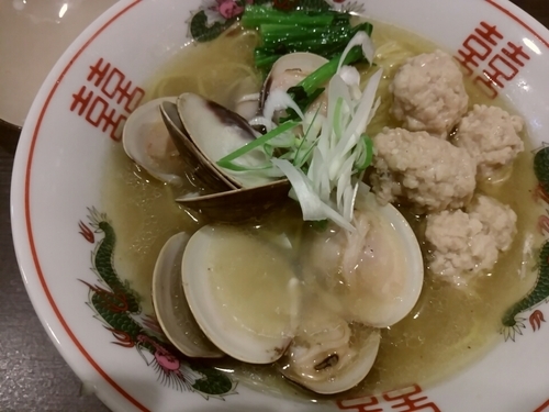 「大山鶏団子　活ハマグリの塩そば　1000円」@幻のタンポポの写真