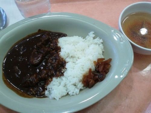 「木曜限定新宿中村屋監修カシミールビーフカレー500円」@コンパスグループ・ジャパン 都庁第一本庁舎32階職員食堂の写真