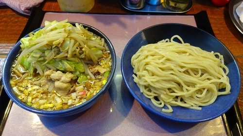 「特つけそば 肉 野菜 並（1,150円）」@煮干し背脂極太手もみ麺の店 一本勝負の写真