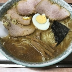 チャーシューワンタンメン