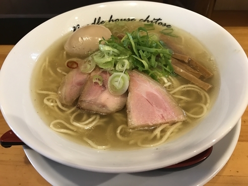 「味玉塩らぁ麺 900円」@麺庵ちとせの写真