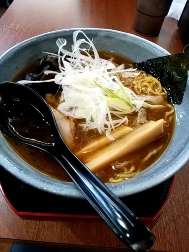 「焦がし香味油 醤油(大盛100円)」@北海道らーめん 鷹の爪 新宿店の写真