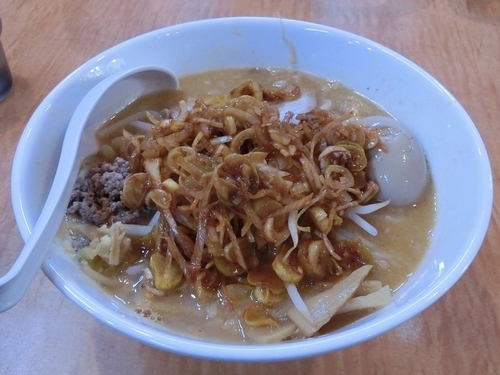「みそらーめん大盛+辛ねぎ+味付玉子」@らーめん ながた 海老名店の写真
