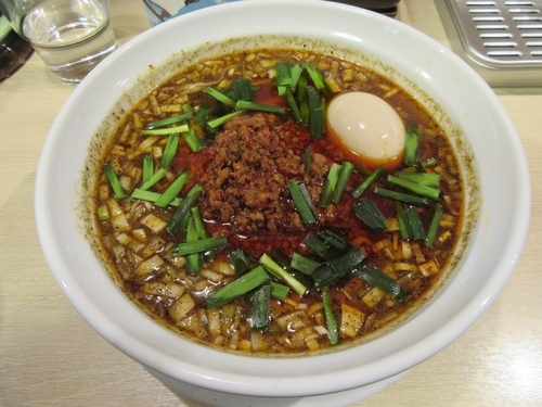 「限定　台湾らーめん（７５０円）＋味玉＋餃子＋半ライス」@麺屋壱心の写真