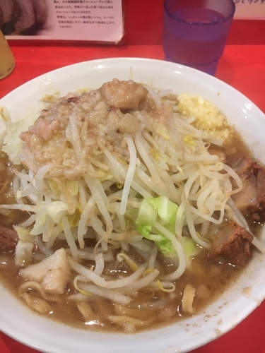 「小らーめん 玉ねぎ ニンニクアブラちょいまし  持ち帰り豚」@麺屋 桐龍の写真