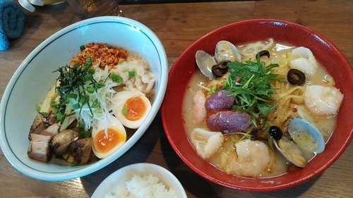 「魚介トマトクリーム白湯ＳＯＢＡ」@麺家 Shumen Doushiの写真