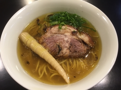 「金の真島塩らぁ麺 950円」@みそ味専門マタドールの写真