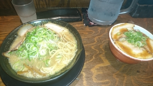 「チャーシュー丼セット」@ラーメン 麦笑 関大駅前店の写真