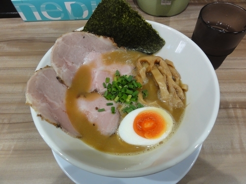 「とりとんこつ」@ラー麺 陽はまた昇る 伏見稲荷駅前本店の写真