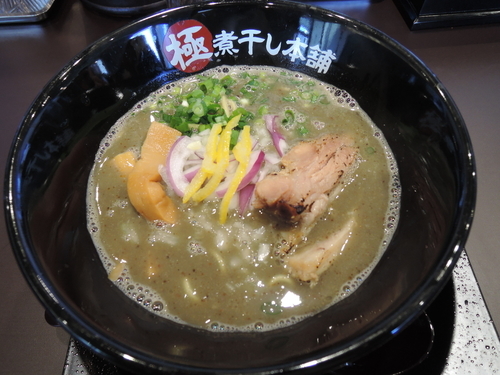 「極濃煮干しラーメン」@極煮干し本舗 荒川沖店の写真