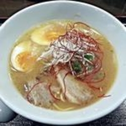 鶏白湯らーめんと餃子