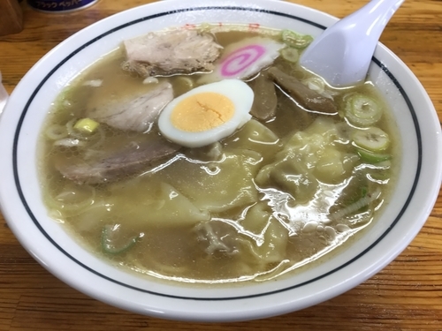 「ワンタンめん 750円」@中華そば 富士屋 本店の写真