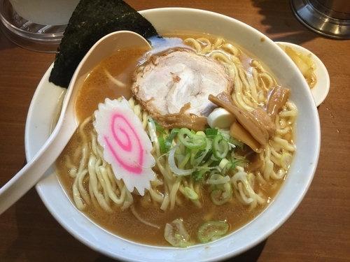 「ラーメン ¥600 +大盛り ¥100」@昌平ラーメンの写真