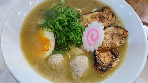 「濃厚鶏白湯グリーンカレーラーメン」@KINGの写真