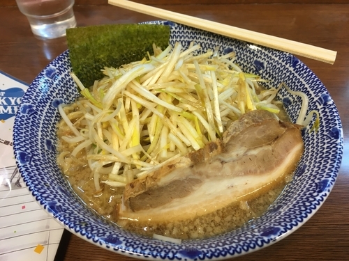 「ネギ豚そば／￥800」@めん屋 匠神 新所沢店の写真