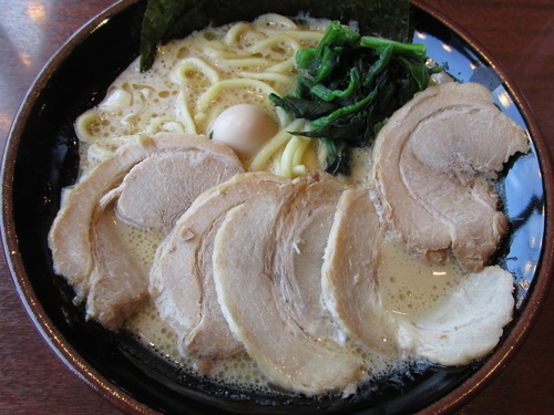 「チャーシュー麺　「1,004円」」@壱角家 春日部店の写真