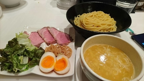 「特製つけそば（中盛り）￥1,100」@麺や 彩～iro～の写真