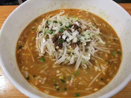 「四川担々麺（820円）」@金山村の写真