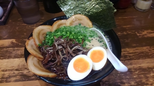 「特製moriちゃんラーメン黒￥1000」@麺屋黒田 本店の写真