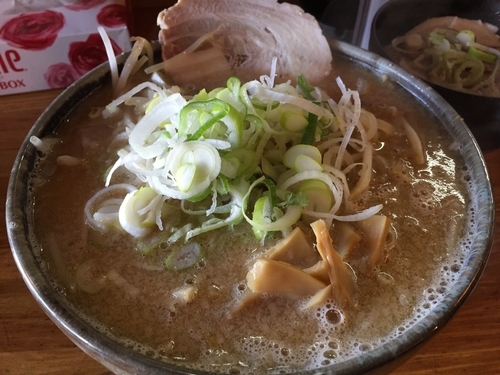 「味噌ラーメン」@チャッチャ系らーめん もん吉の写真