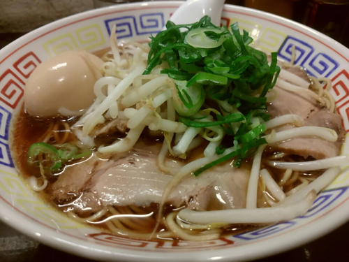 「【限定】豚そば800円+味玉+替玉」@づゅる麺 池田の写真