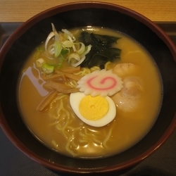 煮干しラーメン 450円