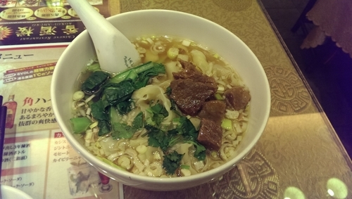 「牛肉刀削麺」@魯香酒樓の写真