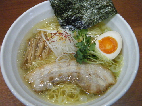 「塩ラーメン730円」@麺厨房 武蔵の写真