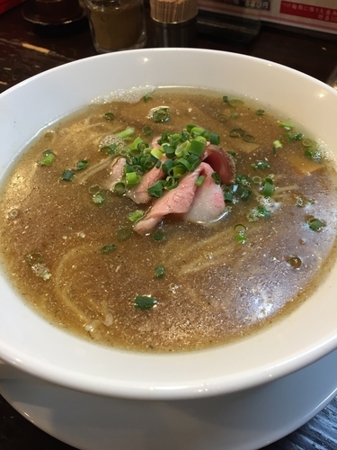 「煮干しラーメン（限定） 750円」@らーめん 本竈の写真