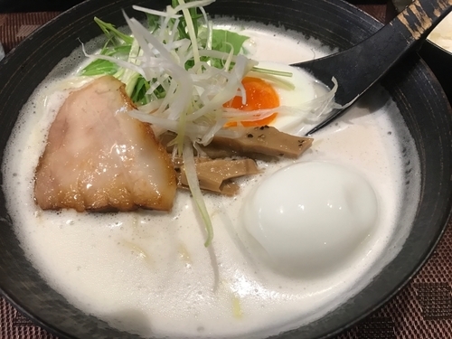 「鶏白湯らーめん塩」@麺屋 奏音の写真