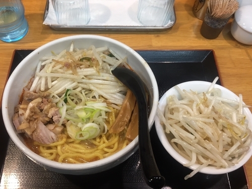 「あえめん820円・野菜増し(別皿)」@味噌麺処 花道庵の写真
