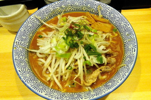 「季節限定 味噌らーめん」@自家製麺 竜葵の写真