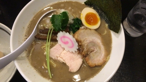 「濃厚煮干そば（大盛）＋味玉」@つけ麺 弐☆゛屋の写真