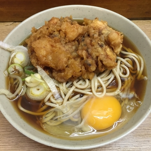 「いかげそ（￥370）＋玉子（￥50）」@六文そば 金杉橋店の写真