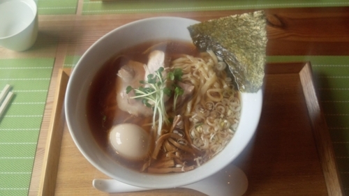 「中華そば（醤油）煮玉子、大盛」@中華蕎麦 はざまの写真