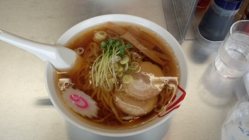 「しょうゆラーメン（大）」@佐野ラーメン いってつの写真