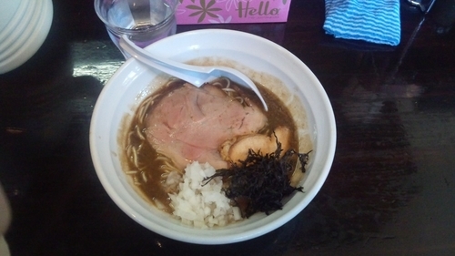 「煮干濃厚HV  和え玉」@濃麺 海月の写真