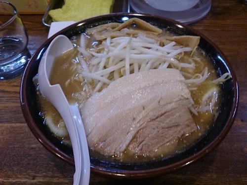 「朝ラー いつもの豚骨味噌 細麺」@らあめん 寸八 総本店の写真